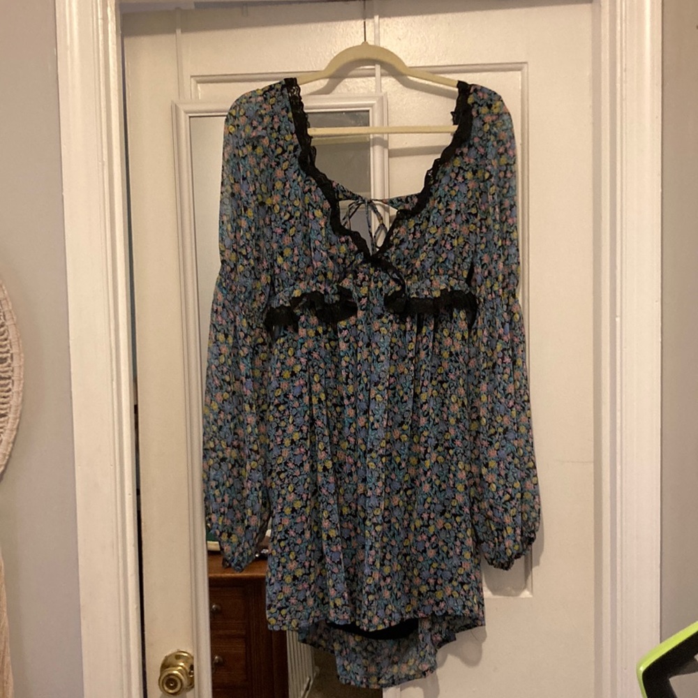 Free people floral dress- black floral - size large- brand new
